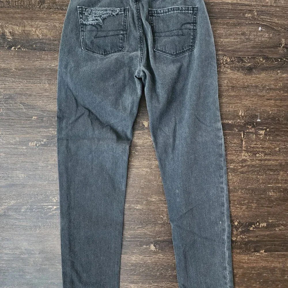 American Eagle Jeans Womens 00 Black Mom Relaxed Distressed 26x27‎
